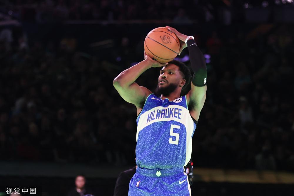 但他在防守 但他在防守