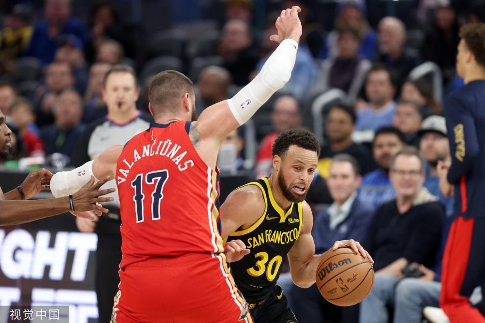 展数据背景 展数据背景