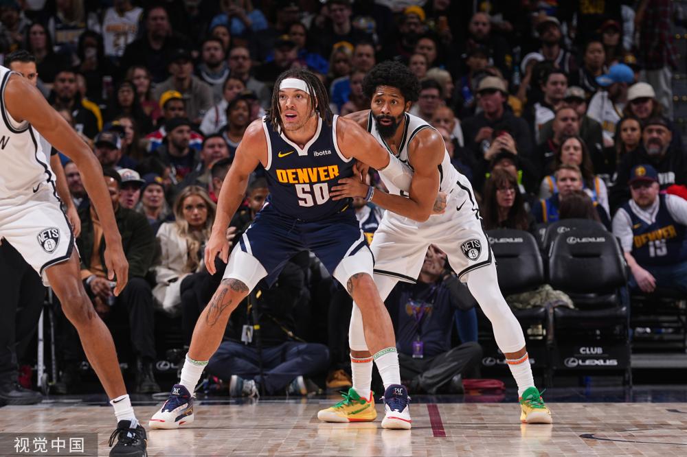 显示出他们 显示出他们