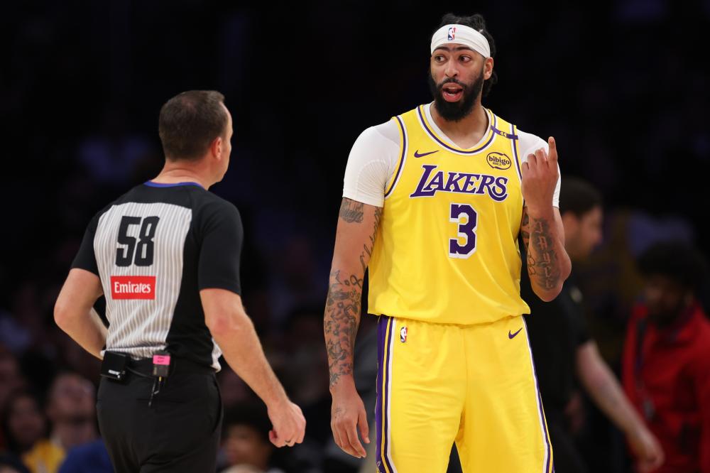 成人才挤压 成人才挤压